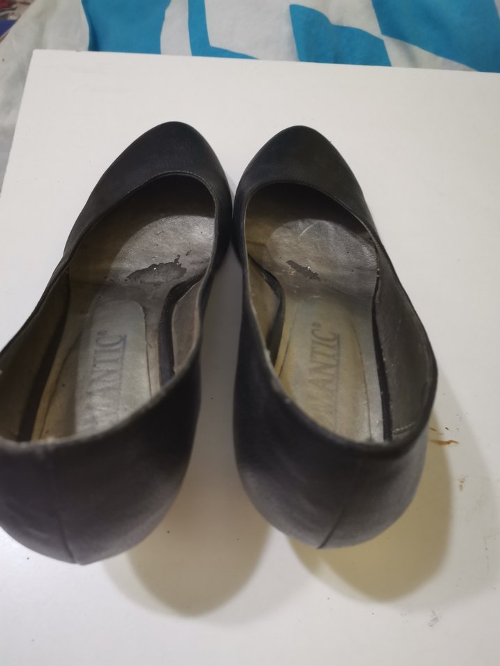 Siyah deri ayakkabı - Görsel 4