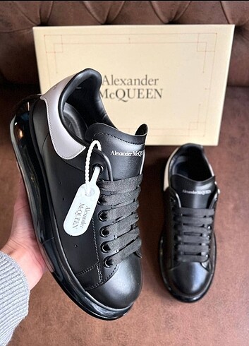 Alexander McQueen Yeni&Etiketli Siyah-Beyaz 40