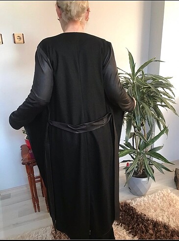 s Beden siyah Renk Almarwah şal yaka trençkot