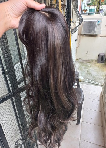 Koyu kahve rofleli peruk - Görsel 4