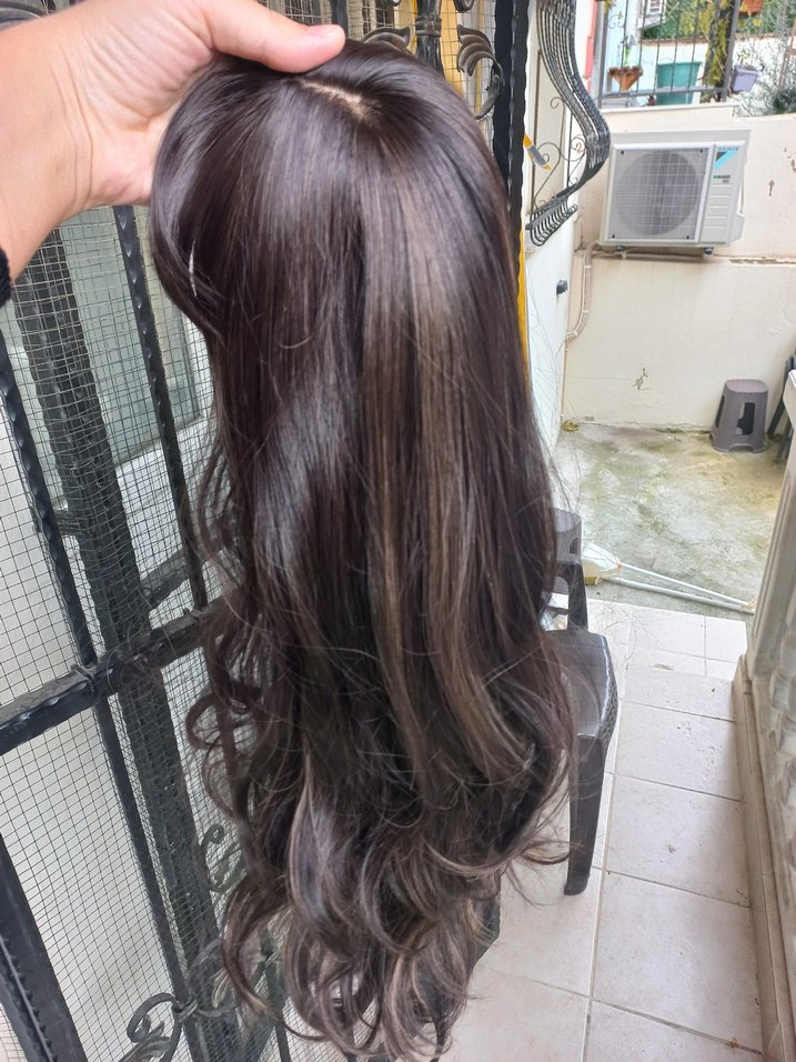 Koyu kahve rofleli peruk - Görsel 4