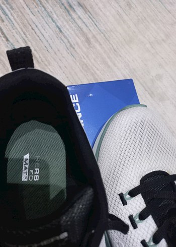 Skechers Beyaz Elastik Bağcıklı Erkek Spor Ayakkabı - Görsel 7