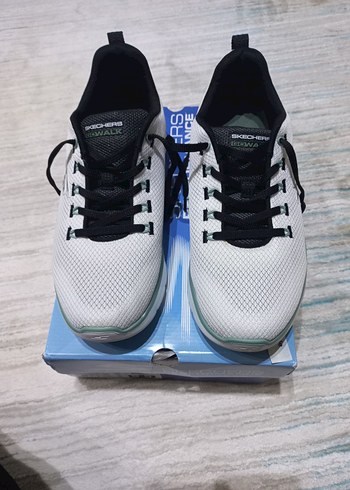 Skechers Beyaz Elastik Bağcıklı Erkek Spor Ayakkabı - Görsel 9