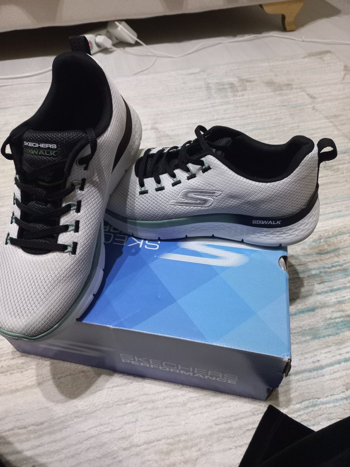 Skechers Beyaz Elastik Bağcıklı Erkek Spor Ayakkabı - Görsel 2