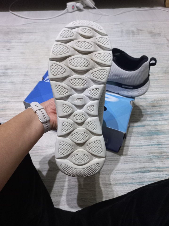 Skechers Beyaz Elastik Bağcıklı Erkek Spor Ayakkabı - Görsel 5