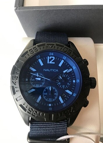 Nautica Nautica saat