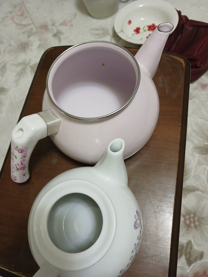 iki  farklı çaydanlık - Görsel 3