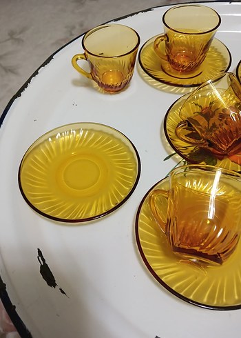 Sarı Cam Altılı  Fincanı Takımı - Görsel 3