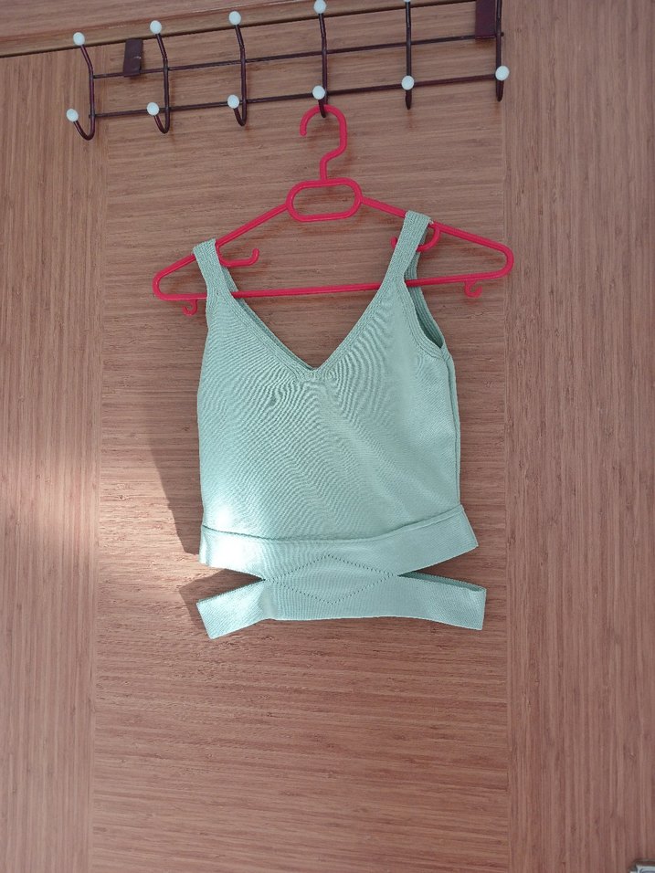 Turkuaz V Yaka Kadın kısa dişört - Görsel 2