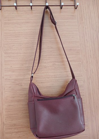 Bordo Deri Kadın Çanta Fermuarlı - Görsel 4