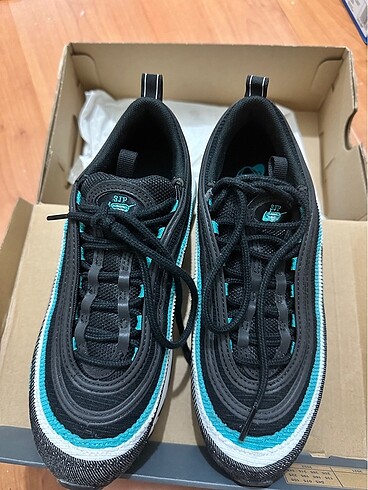 38 Beden Nike air max 97 SE