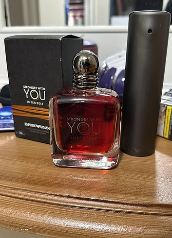 Beden Renk Armani stronger with you instensely parfüm