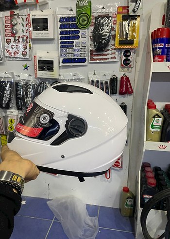 Beyaz Baskılı Motosiklet Kaskı - Görsel 2