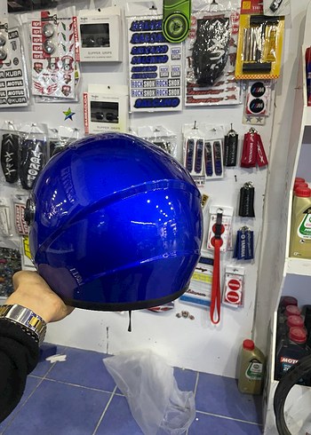 Beyaz Baskılı Motosiklet Kaskı - Görsel 4