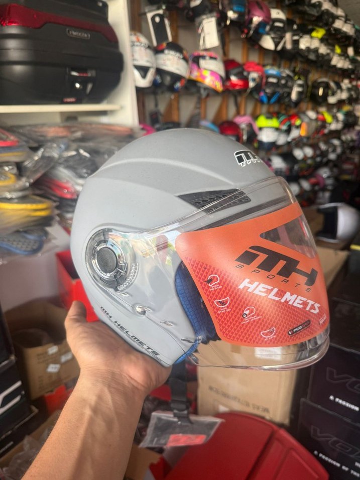 Gri Parlak Biker Motokros Kaskı - Görsel 2