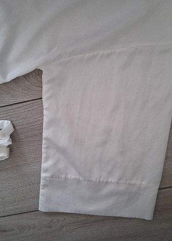 Beyaz V Yaka Sabahlık - Görsel 4