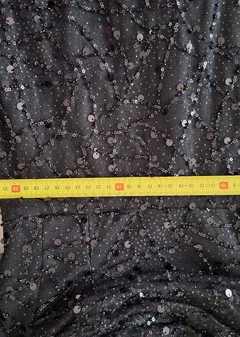 Siyah pullu taş boncuklu Uzun Drapeli Gece Elbisesi - Görsel 10