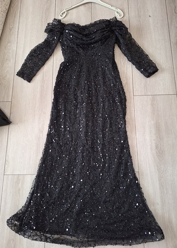 Siyah pullu taş boncuklu Uzun Drapeli Gece Elbisesi - Görsel 3