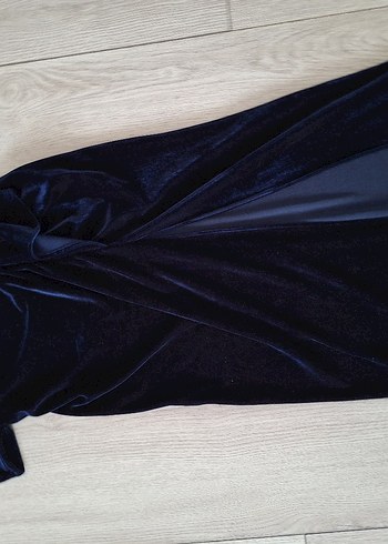 Lacivert Kadife Uzun V Yaka Elbise - Görsel 2