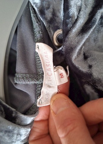 yeşil kadife parlak kapşonlu - Görsel 3