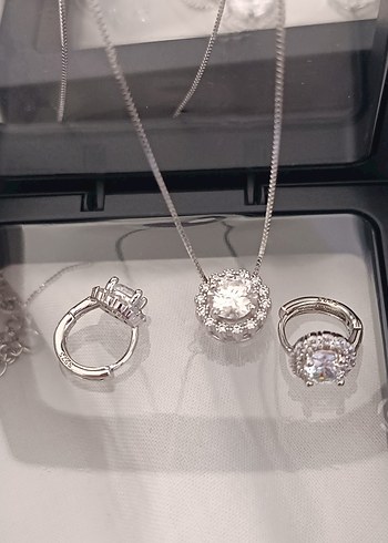 Beden beyaz Renk GÜMÜŞ 925 KOLYE VE KÜPE GÜNEŞ ÇİÇEĞİ ZİRKON MODEL