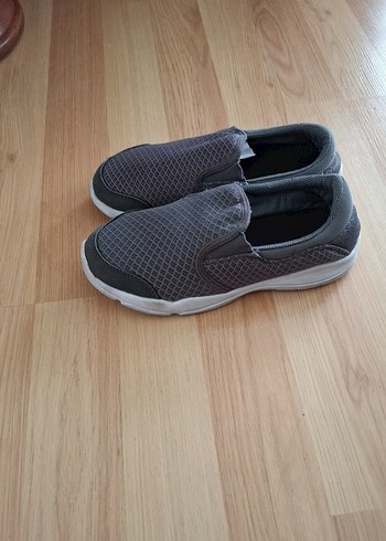 31 Beden Gri Erkek Çocuk Spor Ayakkabı Velcro