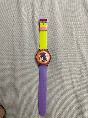 Swatch spor kol saati
