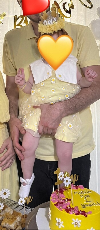  Beden La Mabelle One yazılı doğum günü tacı