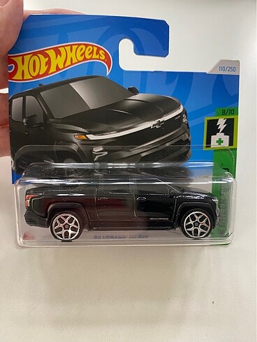  Hotwheels Silverado EV RST