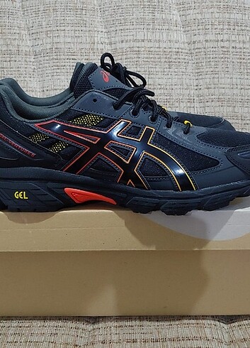 Asics pro koşu ayakkabısı ORİJİNAL SIFIR KUTUSUNDA 46