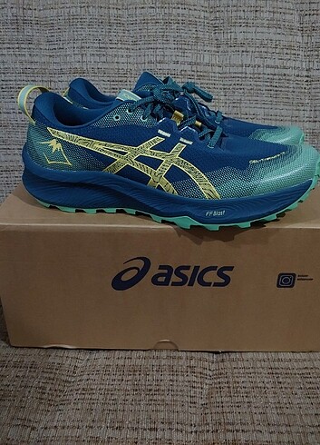 Asics üst düzey profesyonel outdoor ayakkabısı ORİJİNAL SIFIR KU