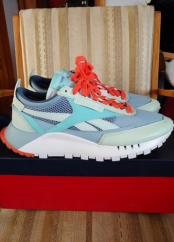 REEBOK LEGACY ORJİNAL DERİ SIFIR KUTUSUNDA SÜPER FİYAT