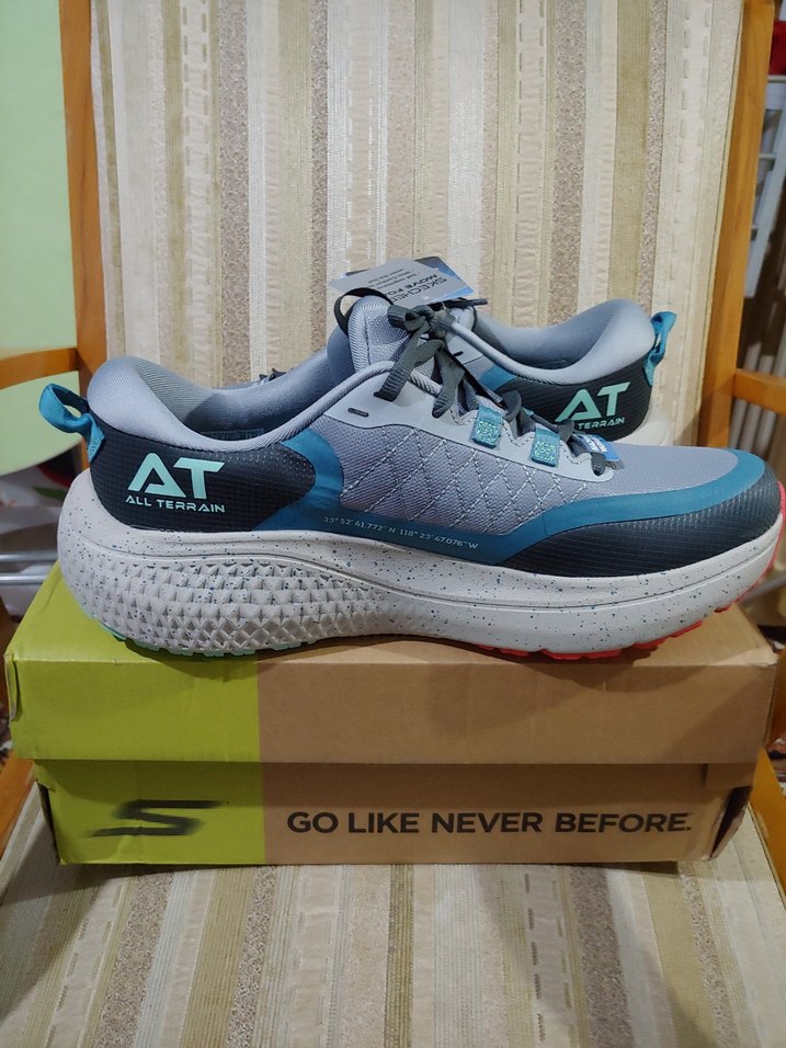 SKECHERS PROFESYONEL ÜST DÜZEY KOŞU VE ANTRENMAN  ORİJİNAL SIFIR - Görsel 5