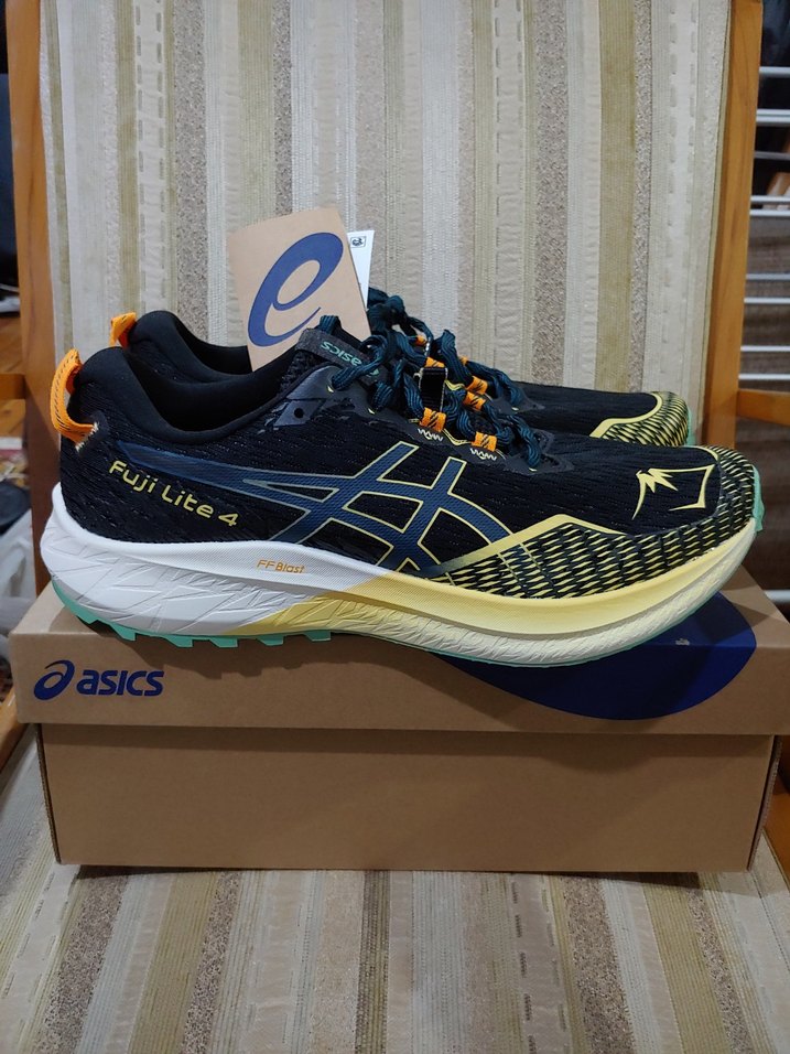 Asics ORJİNAL ÜST DÜZEY OUTDOOR AYAKKABISI  SIFIR UCUZ FİYAT - Görsel 3