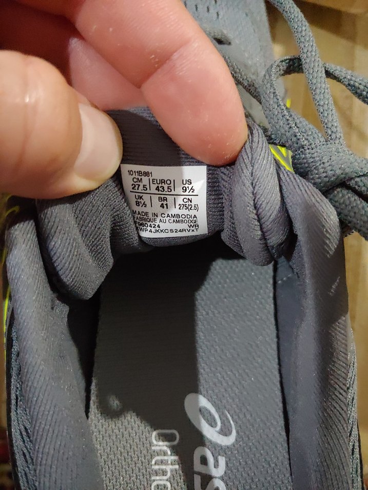 Asics ORJİNAL PROFESYONEL ÜST DÜZEY KOŞU AYAKKABISI SIFIR - Görsel 2