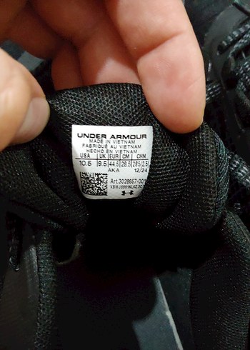 UNDER ARMOUR ORJİNAL KIŞLIK OUTDOOR AYAKKABISI ORİJİNAL SIFIR - Görsel 2