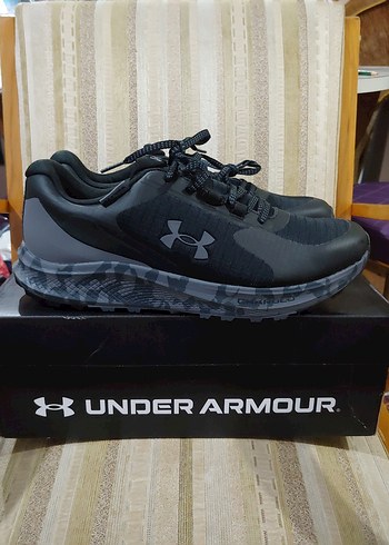 UNDER ARMOUR ORJİNAL KIŞLIK OUTDOOR AYAKKABISI ORİJİNAL SIFIR - Görsel 3