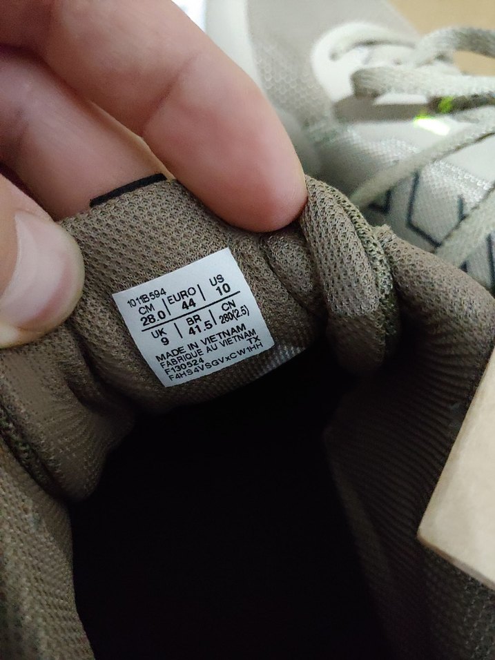 ASİCS ORJİNAL PROFESYONEL OUTDOOR AYAKKABISI SIFIR KUTUSUNDA - Görsel 2