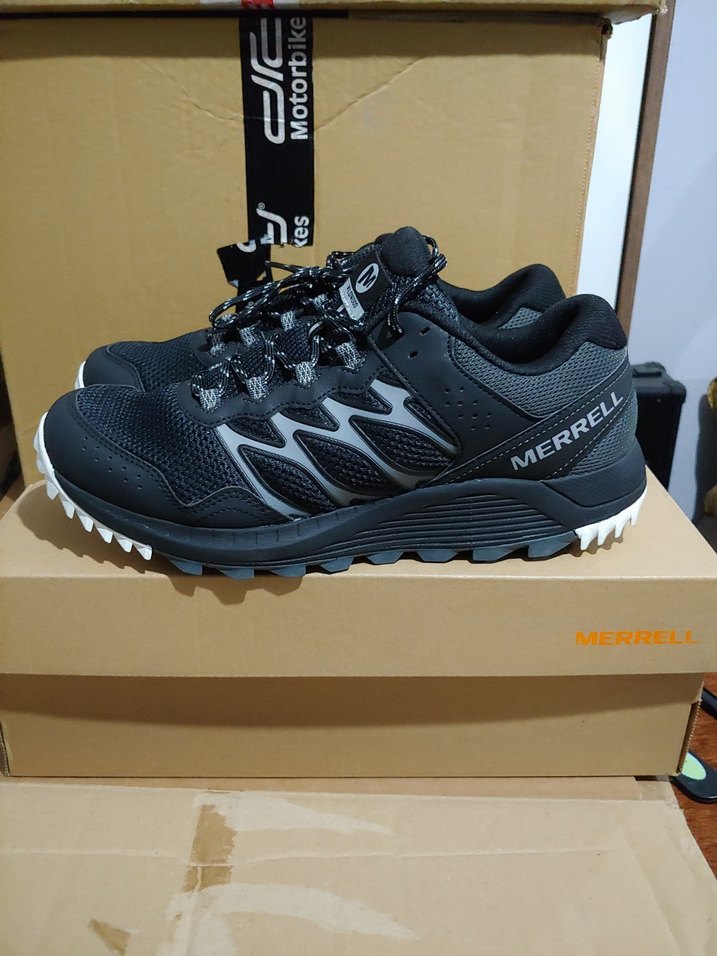 Merrell ORJİNAL PROFESYONEL OUTDOOR AYAKKABISI SIFIR KUTUSUNDA - Görsel 3