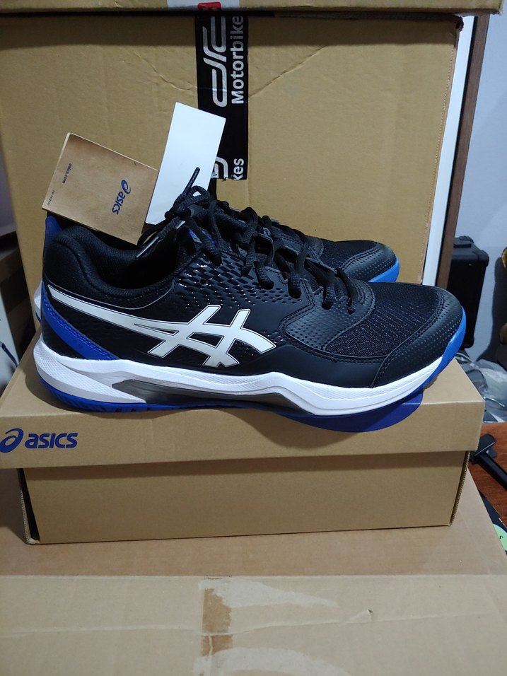 Asics ORJİNAL ÜST DÜZEY Tenis ve voleybol ayakkabısı SIFIR ÜRÜN - Görsel 3