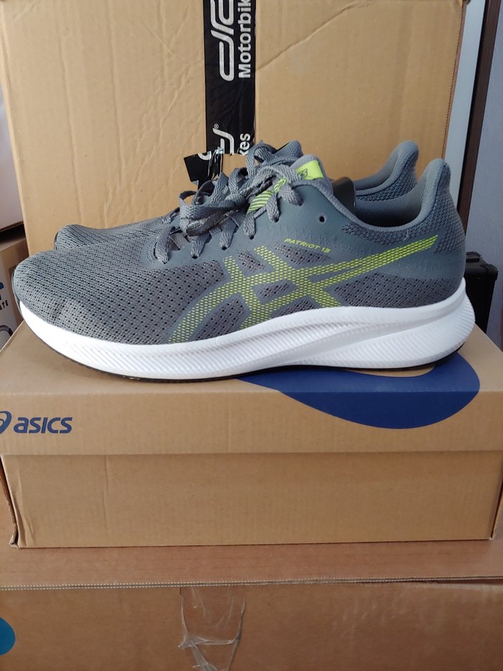 ASİCS ORJİNAL PROFESYONEL KOŞU VE ANTRENMAN AYAKKABISI SIFIR - Görsel 3