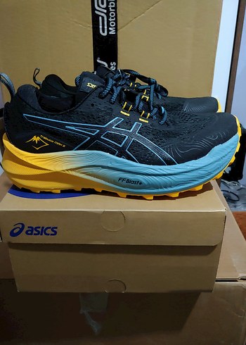 Asics 42