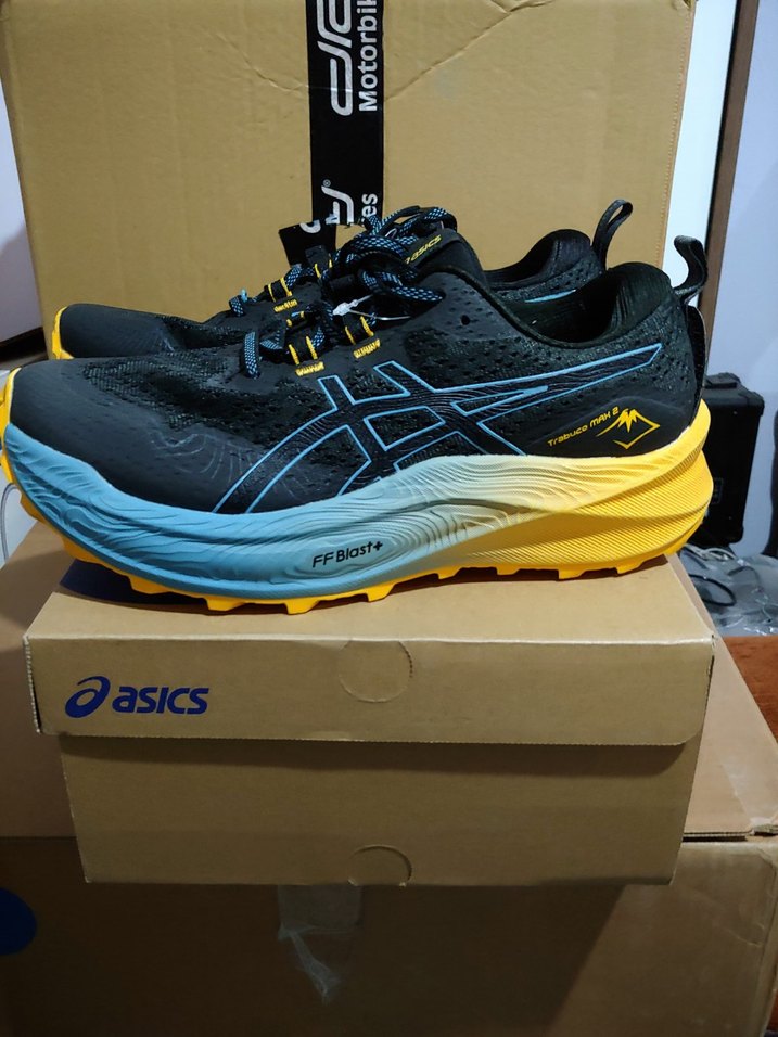 ASİCS ORJİNAL PROFESYONEL ÜST DÜZEY OUTDOOR AYAKKABISI SIFIR - Görsel 3