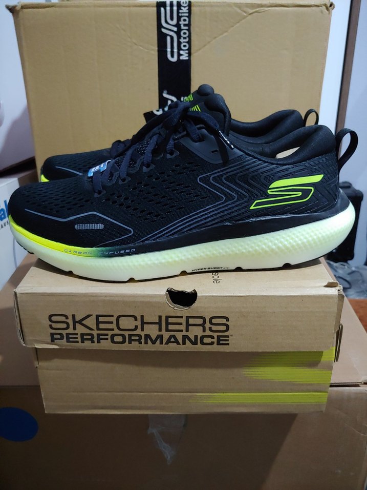 SKECHERS ORJİNAL PROFESYONEL ÜST DÜZEY KOŞU AYAKKABISI ORİJİNAL - Görsel 4