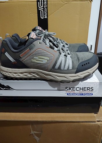 Skechers 45