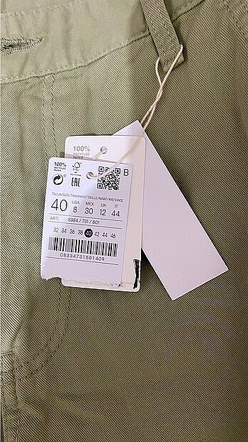 40 Beden yeşil Renk stradivarius pantolon