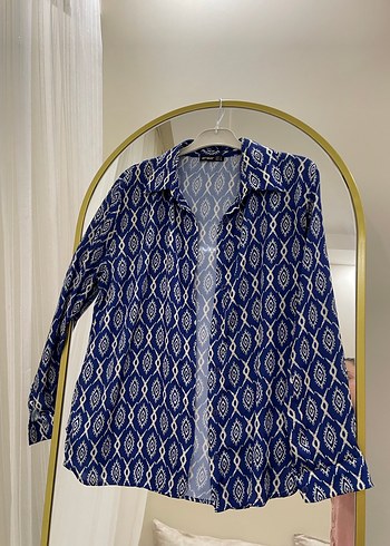 Koyu Mavi Desenli Kadın Gömlek - Görsel 2