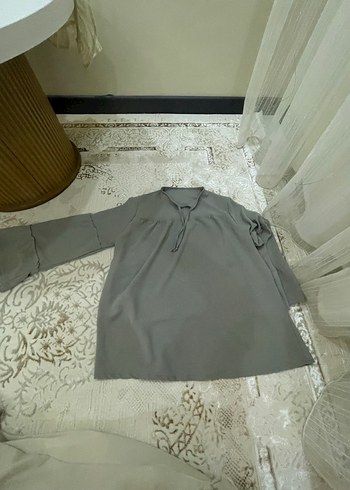 Gri V Yaka Salaş Kadın Bluz - Görsel 2