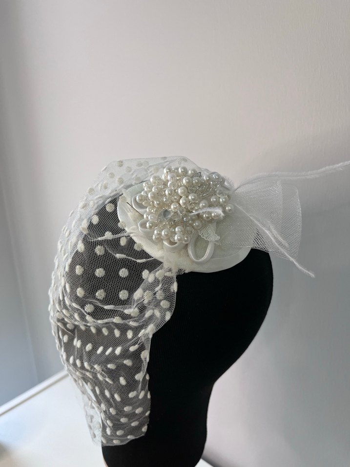 İnci Detaylı Beyaz Düğün Aksesuarı - Görsel 2