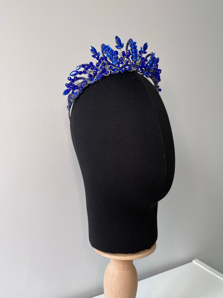 Mavi Boncuklu Seramik Gotik Taç ve Küpe Seti - Görsel 2